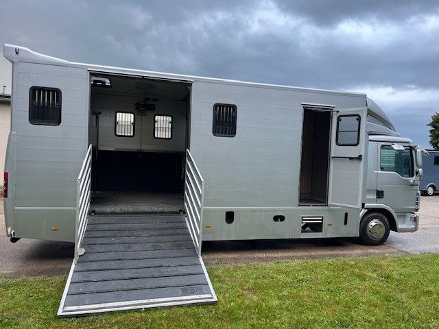 MAN TGL 8-220 Tagesturniertransporter (440509330)