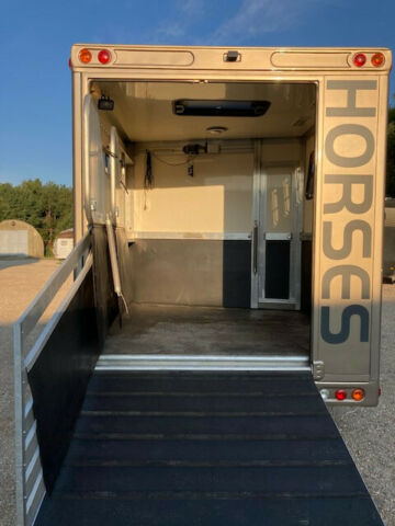 Andere Pferdeanhänger mit Wohnung (307733178)
