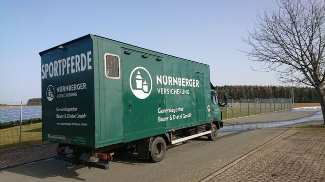 Mercedes-Benz 814 Pferdetransporter (318445658)