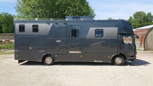 Mercedes-Benz Atego 1229 Pferde+Wohnung (325526328)