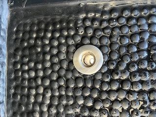 RENAULT (428867825)