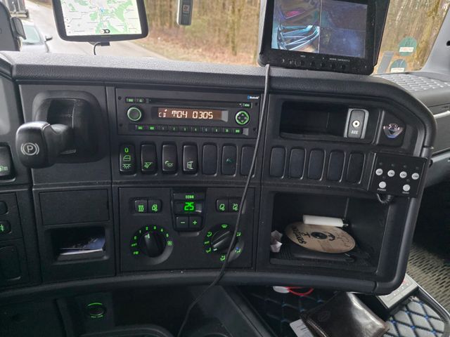 SCANIA  (51005195508992)