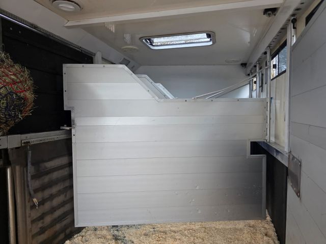 SCANIA  (51005195508992)