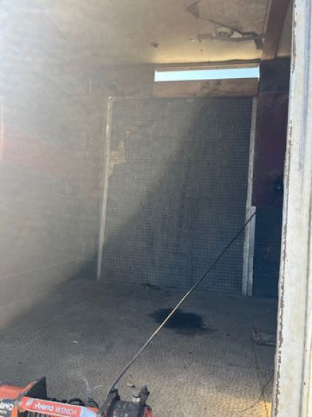 MERCEDES-BENZ  (449550507)