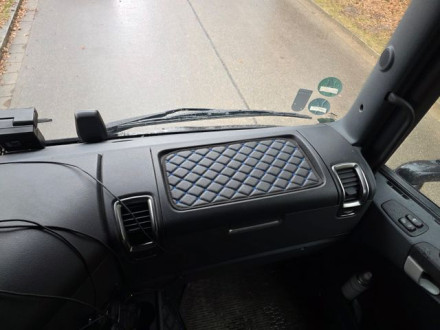 SCANIA  (51005195508992)
